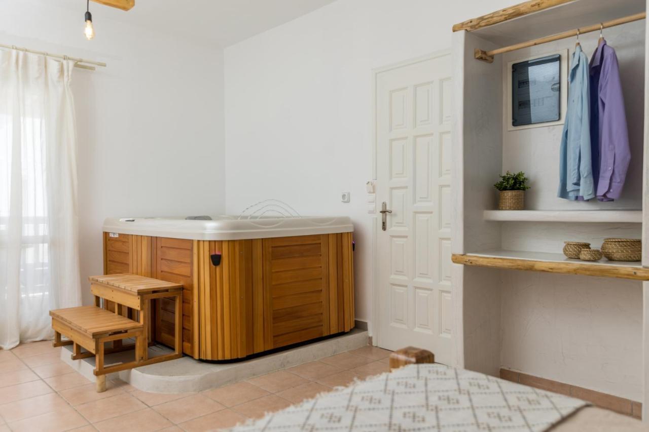 Aqua Naxos Apartments & Suites Agios Prokopios  Zewnętrze zdjęcie